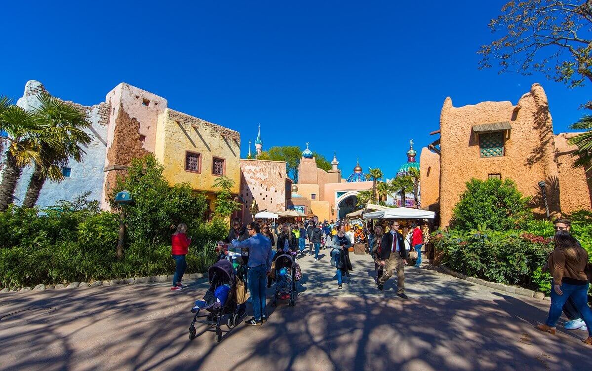 Lively hustle and bustle at the Arabian bazaar People walk along the paths of the Arabian bazaar in Adventureland