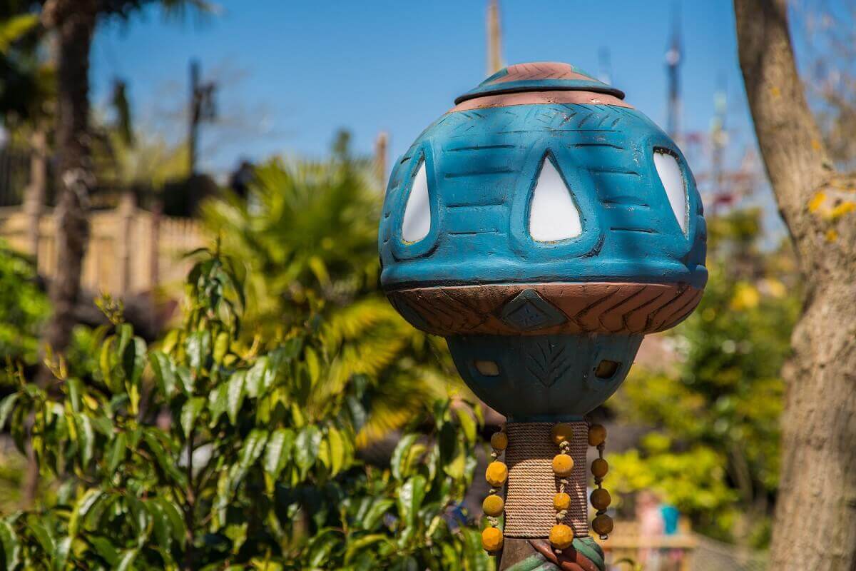 Colourful decoration element in Adventureland Close-up of a colourful, African-style decorative element in the outdoor area of Adventureland