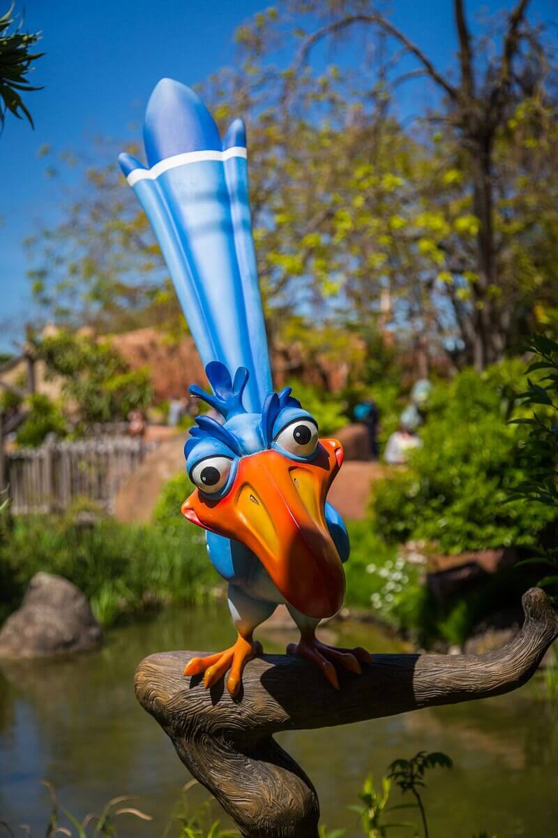 Figure of Zazu from King of the Lions frontal close-up of the figure of Zazu in Adventureland