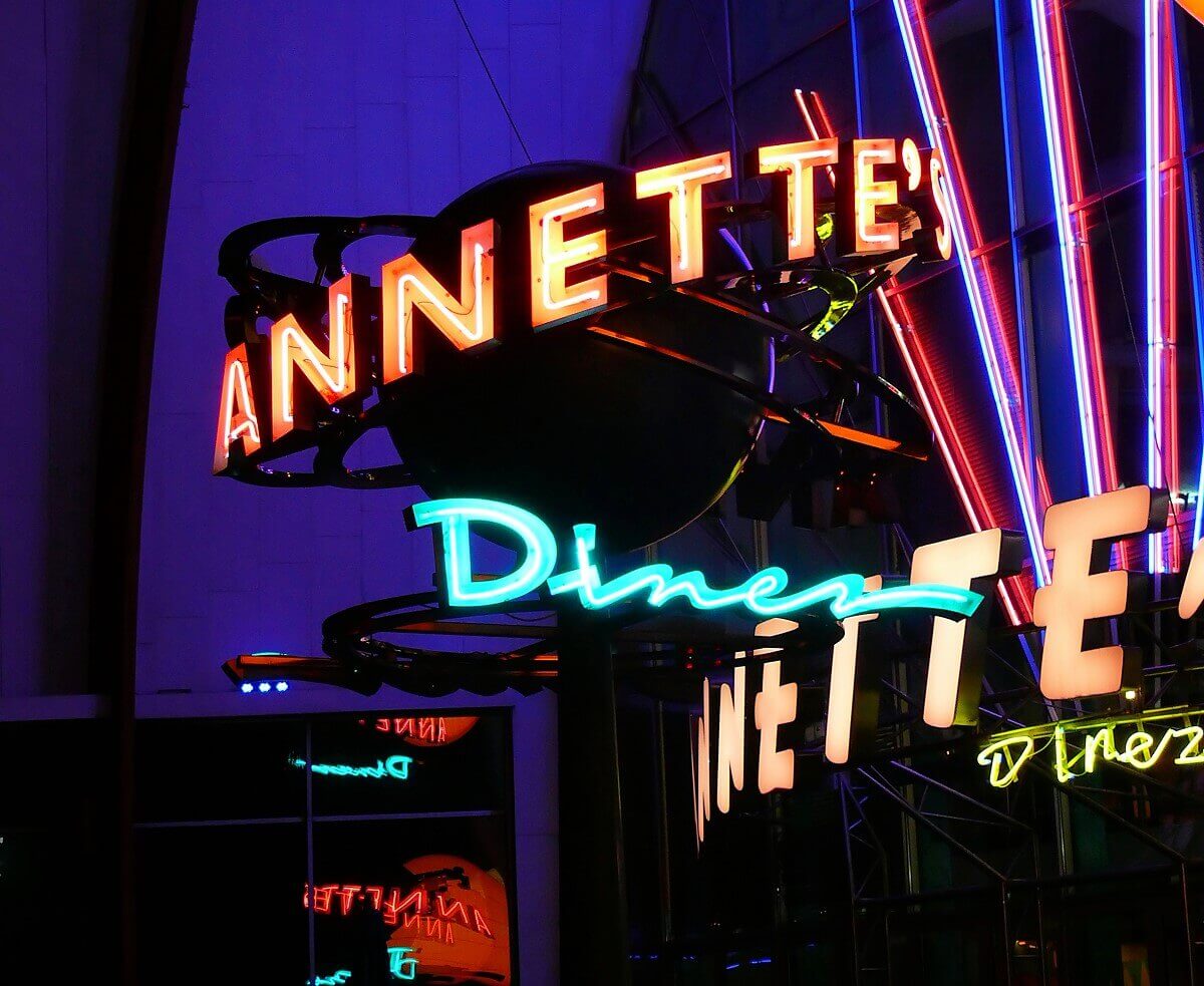 Annette's Diner neon sign at night Annette's Diner Neon Luminous Font at Night