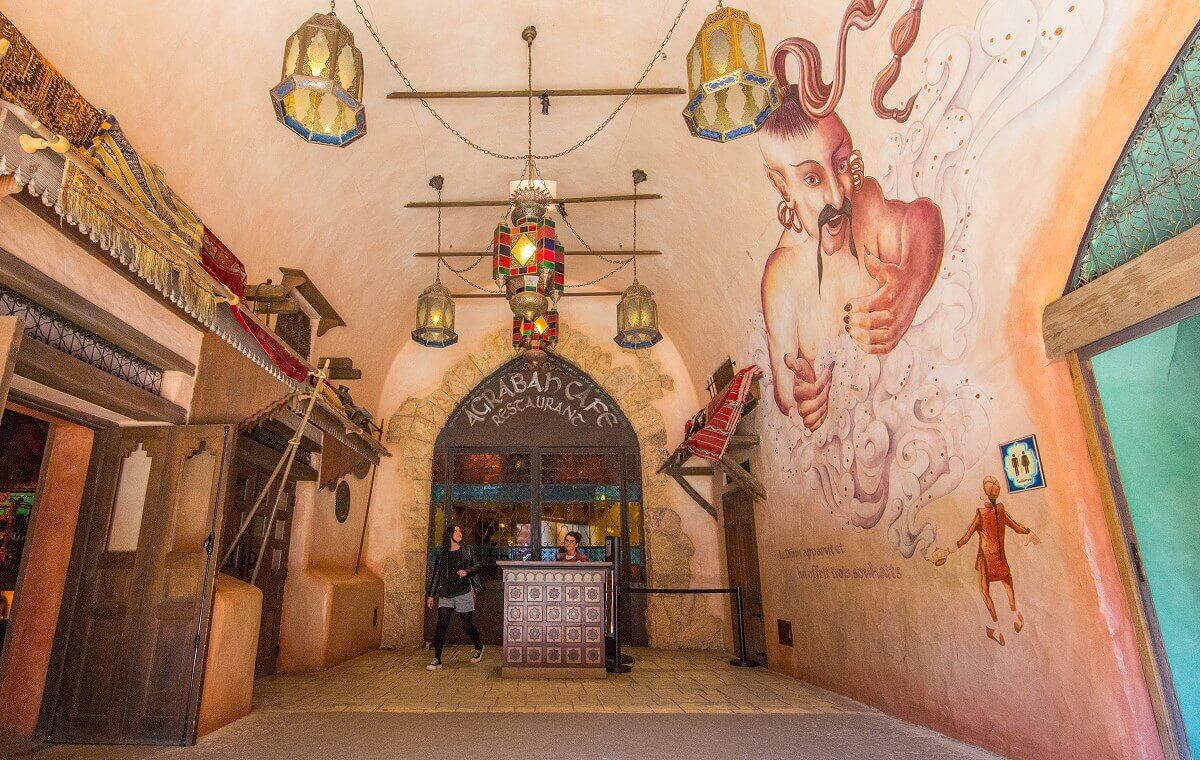 Entrance area of the restaurant View into the detailed entrance area of the Agrabah Café