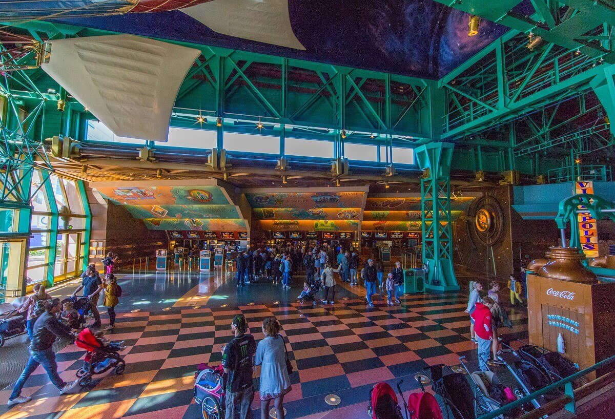 Cash registers at Cafe Hyperion View of the area with cash registers and pick-up counters in Cafe Hyperion in Discoveryland