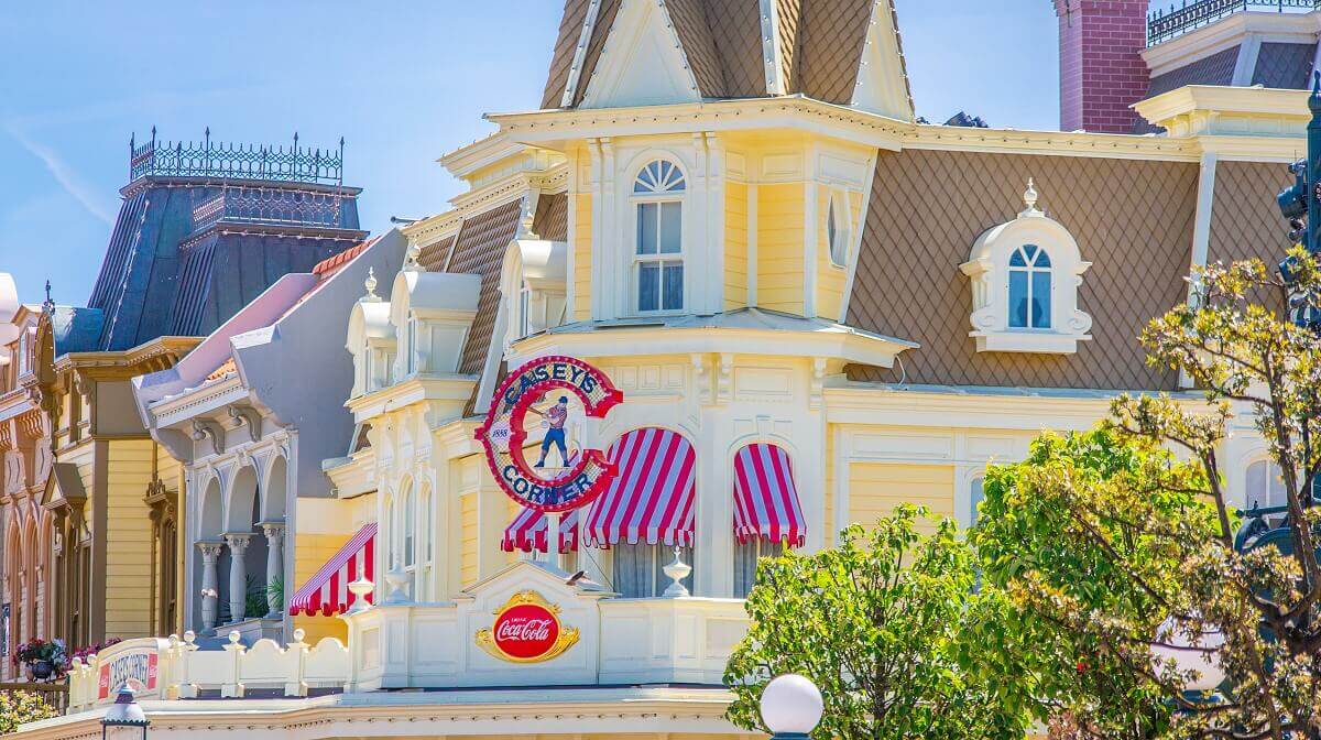 Casey's Corner upper floor and sign Casey's Corner upper floor and sign