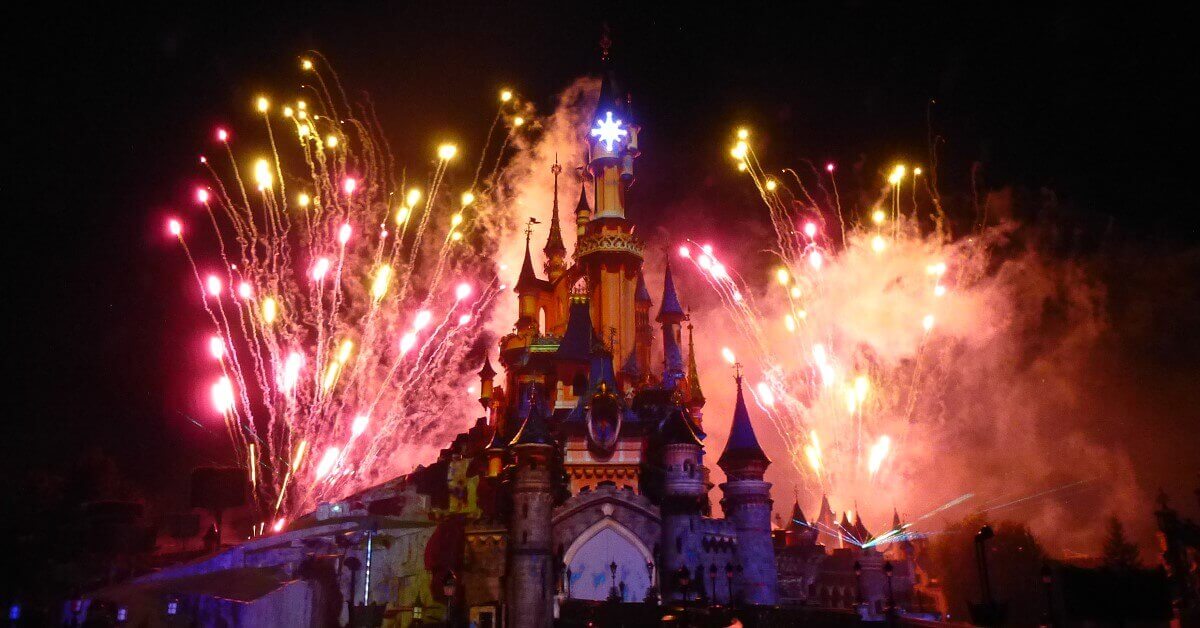 Disney Dreams Fireworks at Sleeping Beauty Castle at night in Disneyland Park