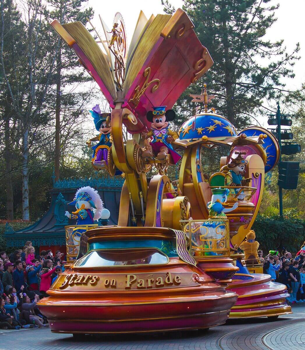 Stars on Parade Parade float Stars on Parade Parade float with Mickey and Minnie