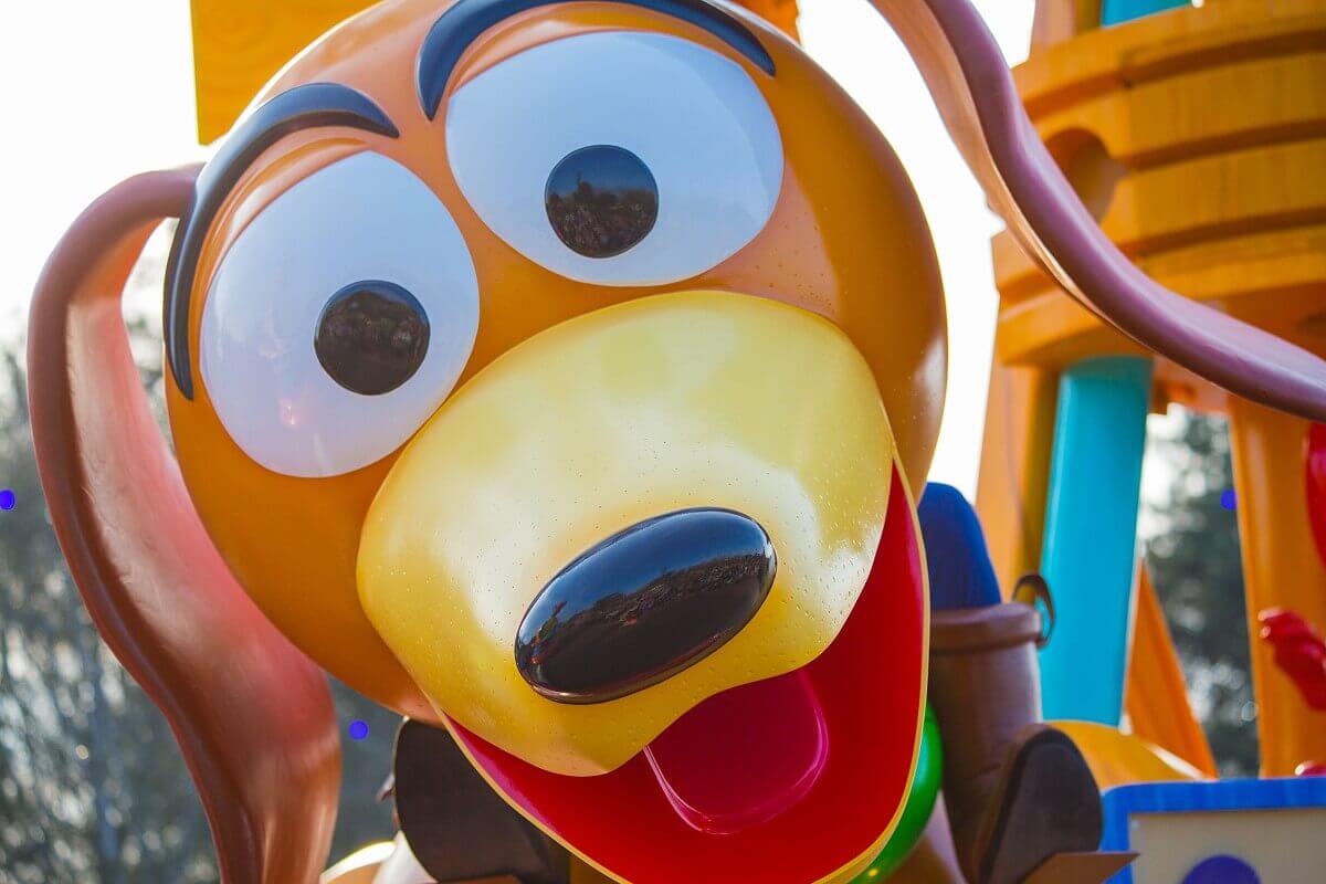 Slinky Dogs Head Slinky Dog looks straight into the camera with a loyal gaze