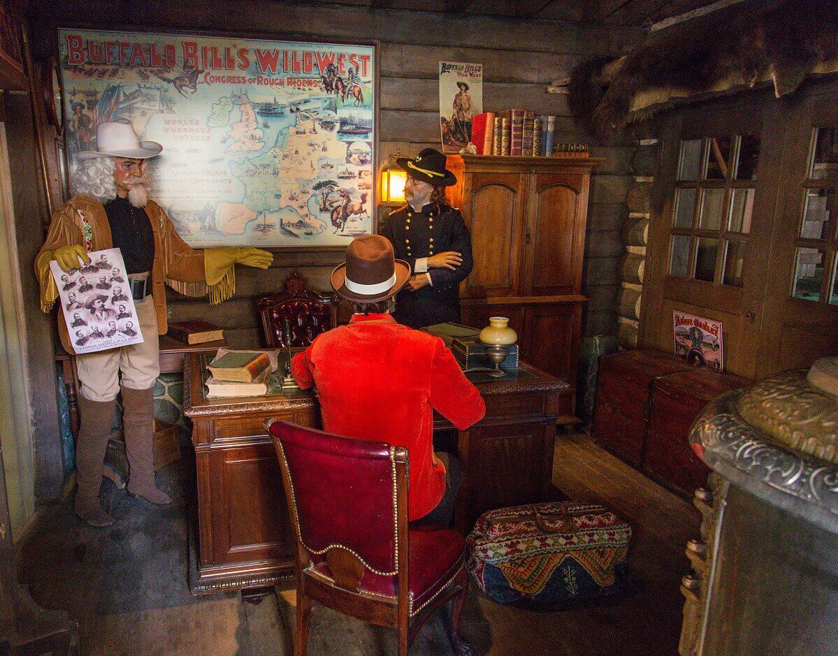 Showroom at Fort Comstock with Buffalo Bill Showroom at Fort Comstock with Buffalo Bill