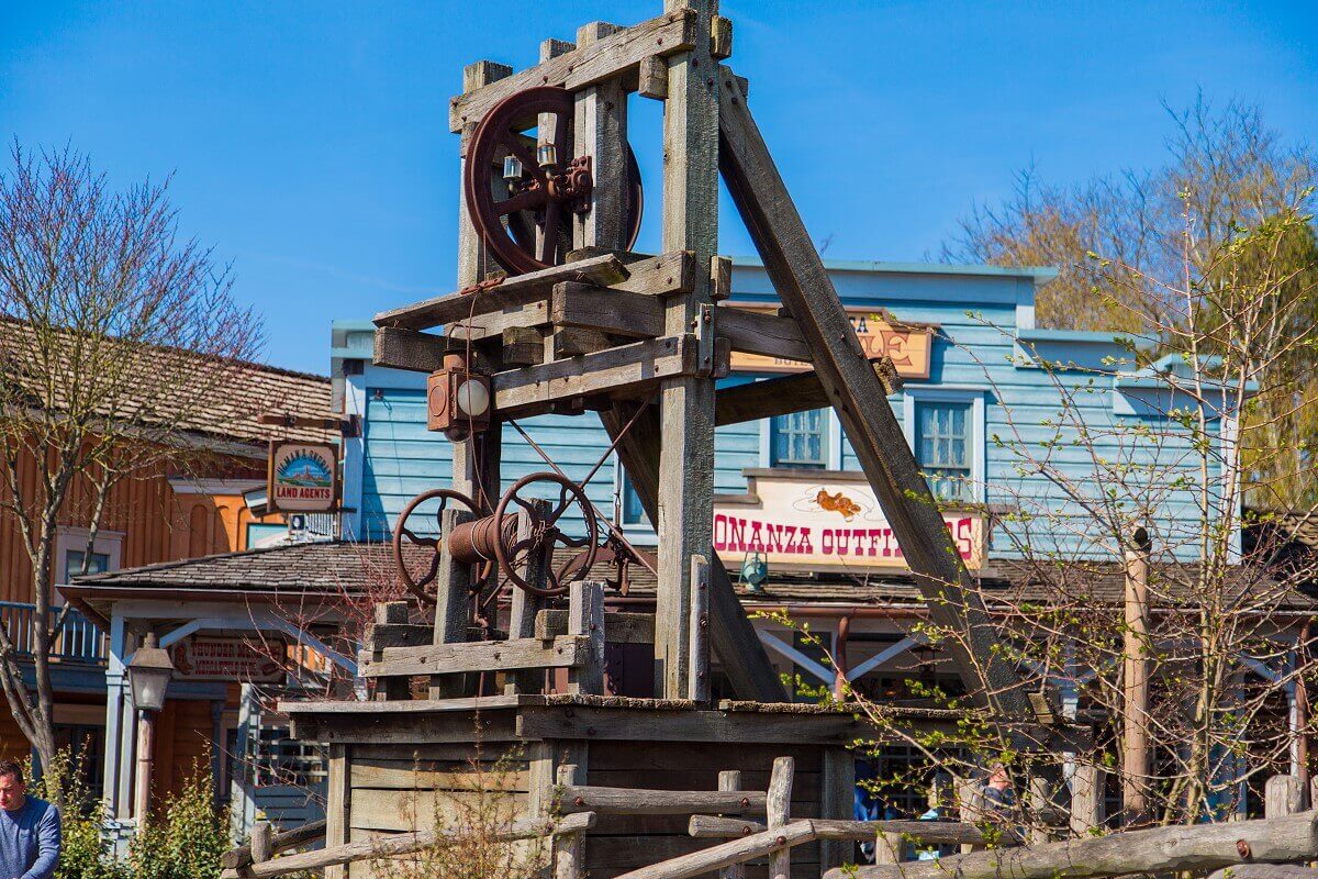 Mine Tool in Frontierland Equipment from the Big Thunder Mining Company stands in the middle of a plaza in Frontierland