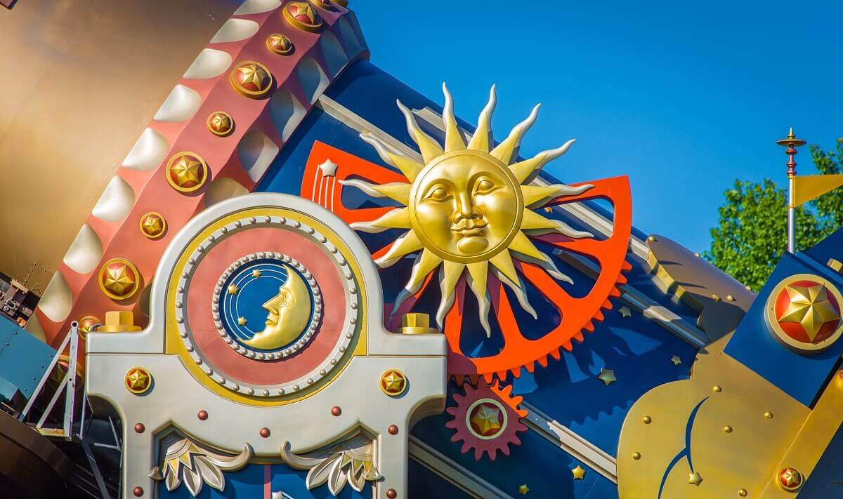 Detail view of the cannon View of parts of a cannon of Hyperspace Mountain decorated with sun, moon and stars