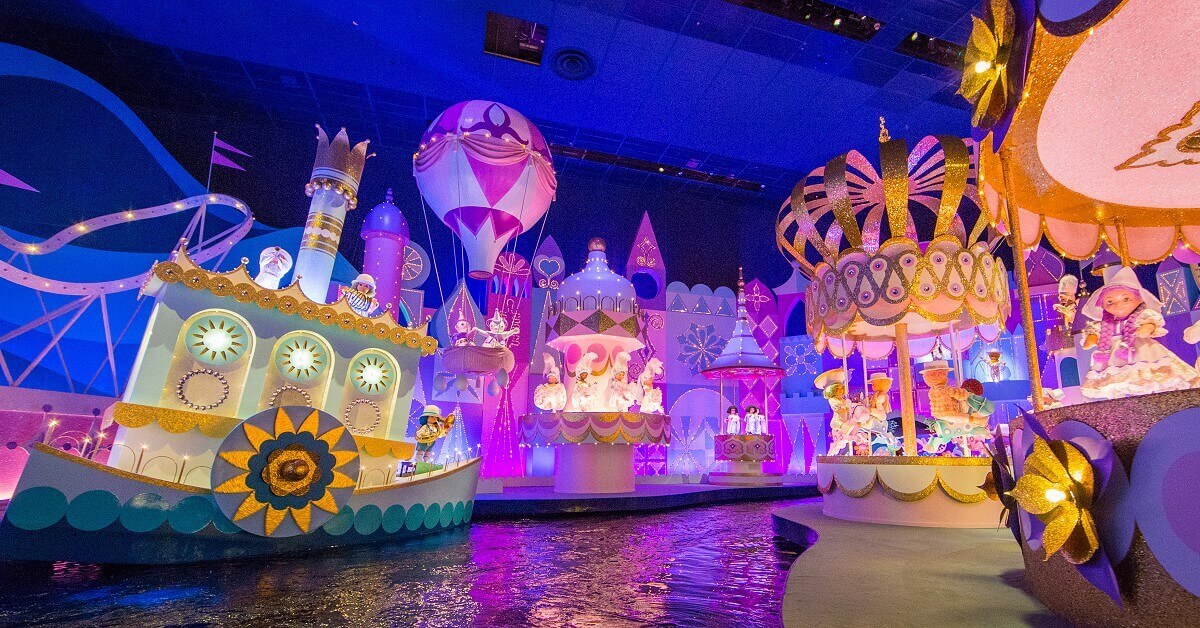 It's a Small World It's a Small World final scene in Disneyland Paris