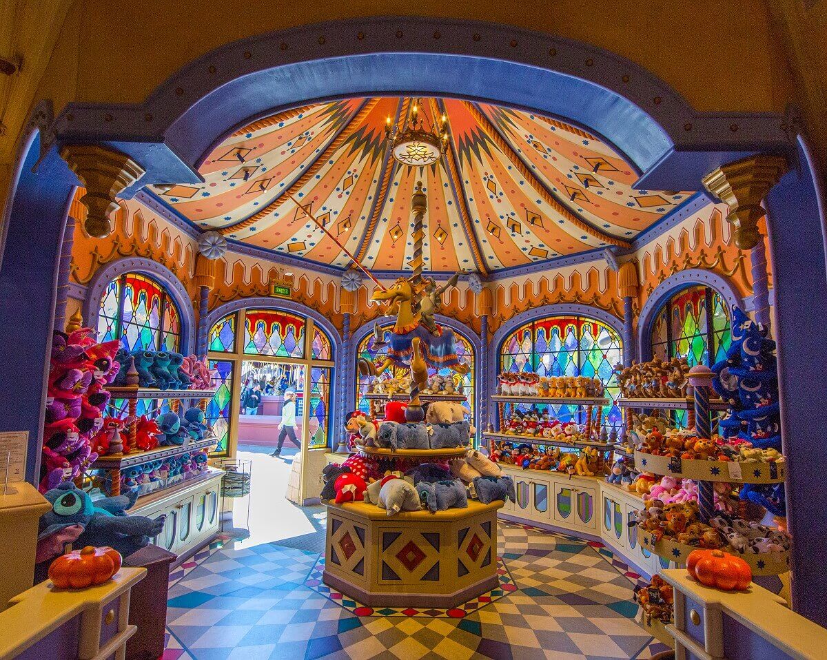 Interior view of the circus tent of the Menagerie du Royaume View from inside the small circus tent of the Menagerie du Royaume in Fantasyland