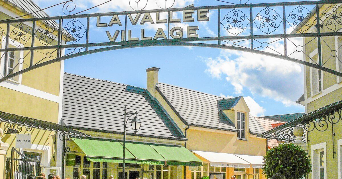 La Vallée Village - Shopping Outlet Entrance to the Factory Outlet La Vallée Village