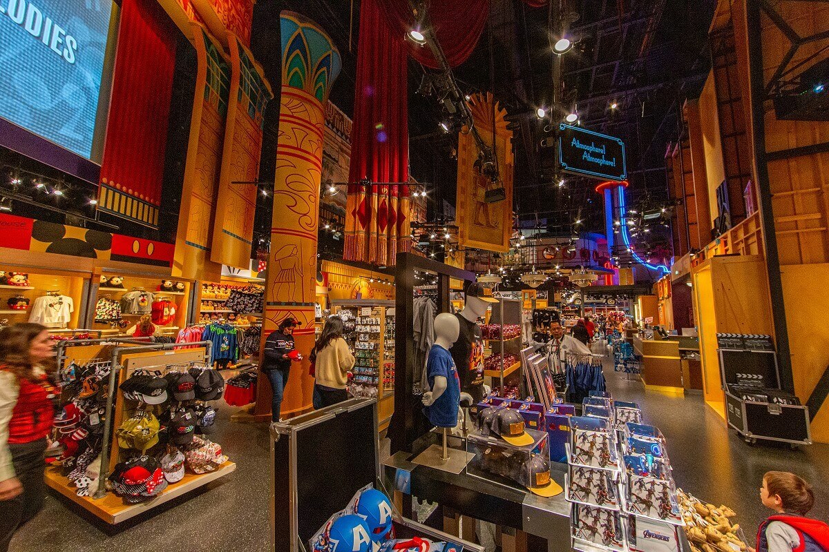 Legends of Hollywood Shop View over the whole Legends of Hollywood Shop