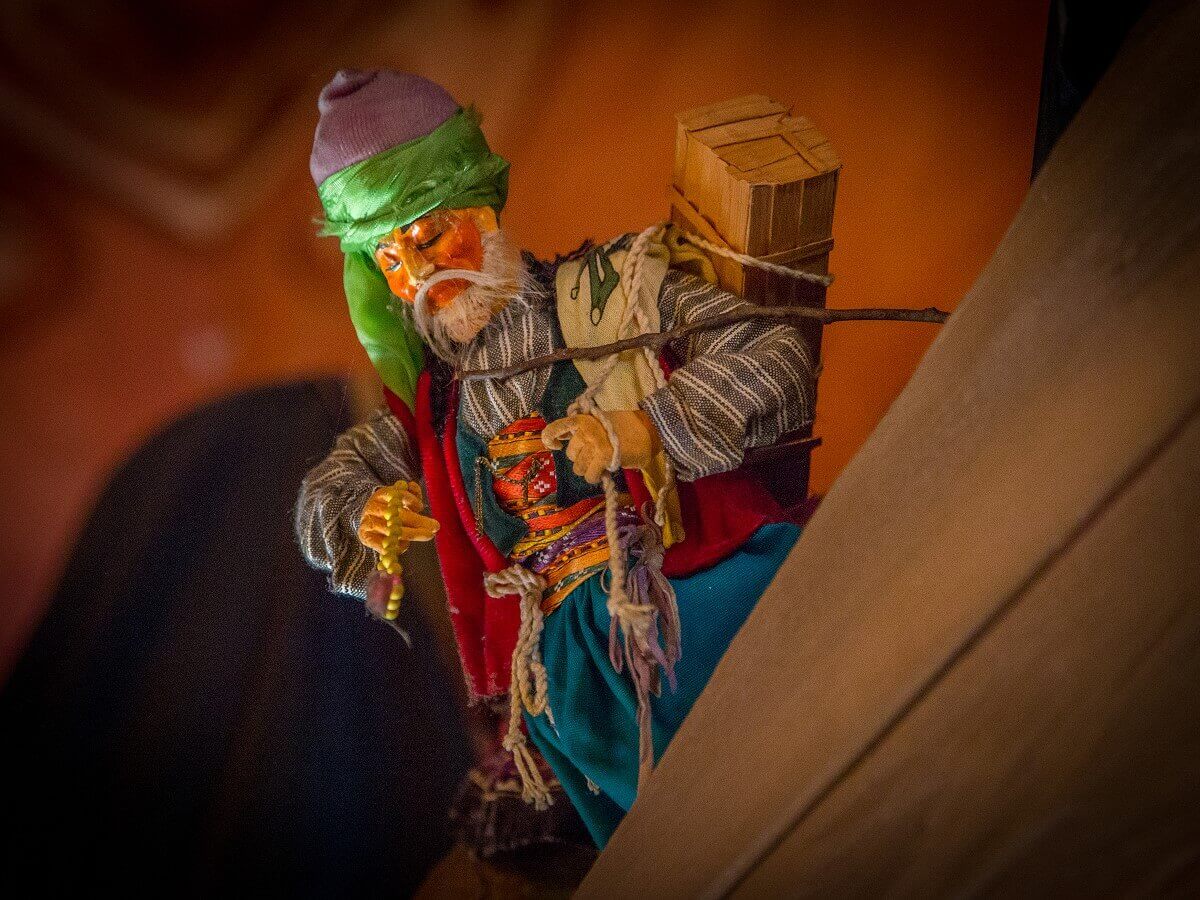 Figure of an Arab man a small figure of an arabic looking man with a colorful turban