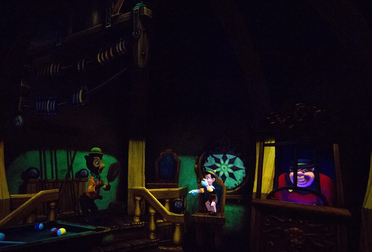 metamorphosis into an ass A boy is turned into a donkey before Pinocchio's eyes in Les Voyages de Pinocchio