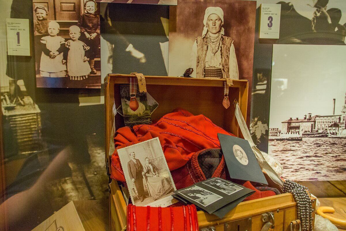 A suitcase of emigrants in the exhibition A suitcase of emigrants in the exhibition