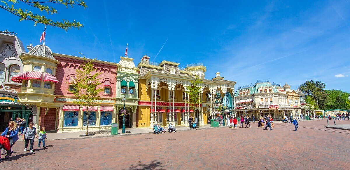 Shops View of the facade of the Emporium shop from the direction of Town Square