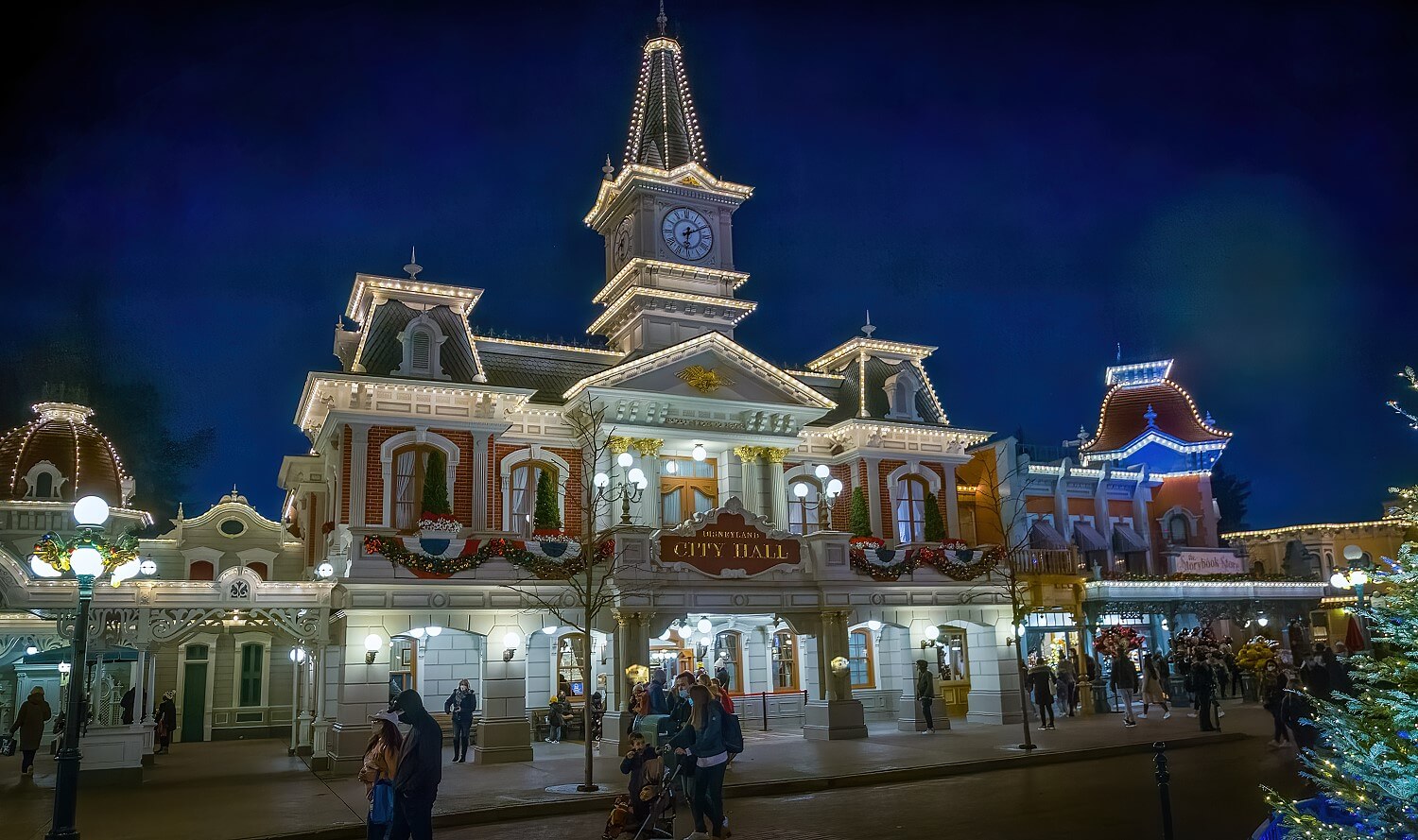 City Hall at Disneyland Park by night City Hall at Disneyland Park by night