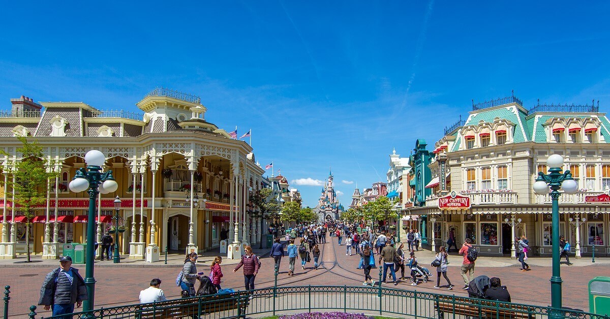 Main Street U.S.A. in Disneyland Paris A view from Town Square along Main Street U.S.A. to Sleeping Beauty Castle