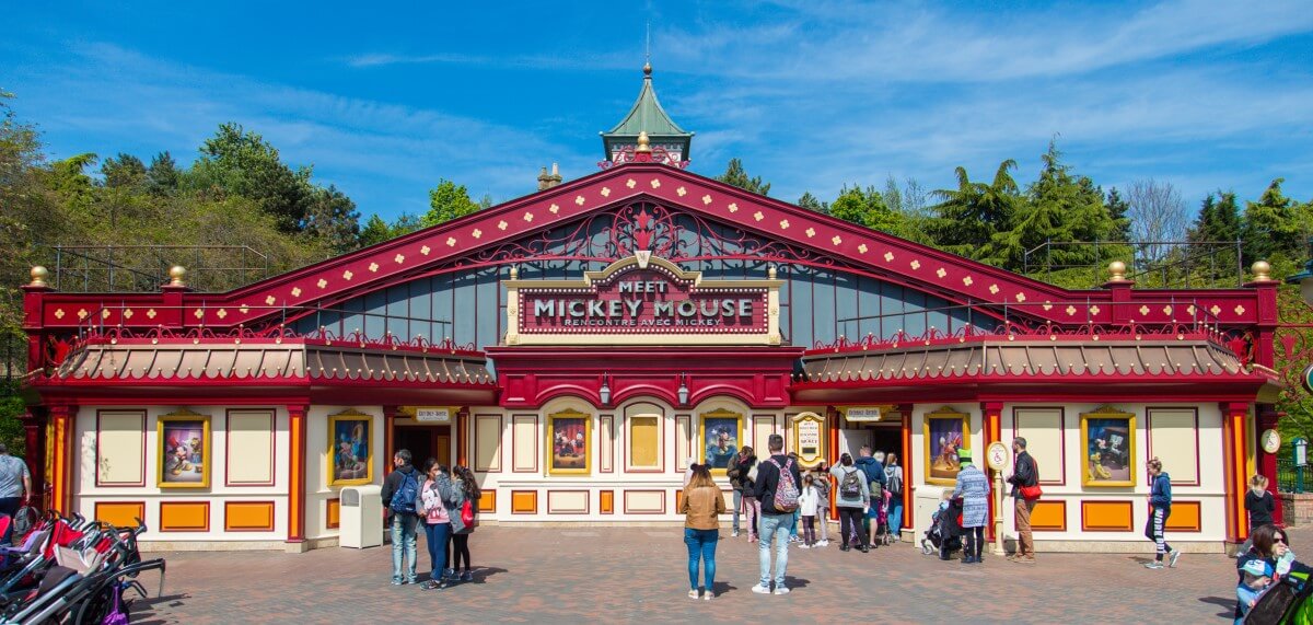 The building of Meet Mickey Mouse View of the building in Fantasyland where you can meet Mickey Mouse