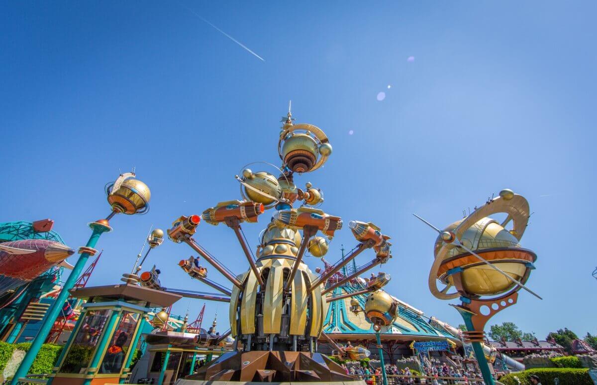 Orbitron in Discoveryland View of the Orbitron carousel in Discoveryland