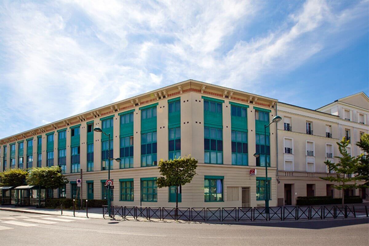 Sejours et Affaires View of the building of the Hotel Sejours et Affaires