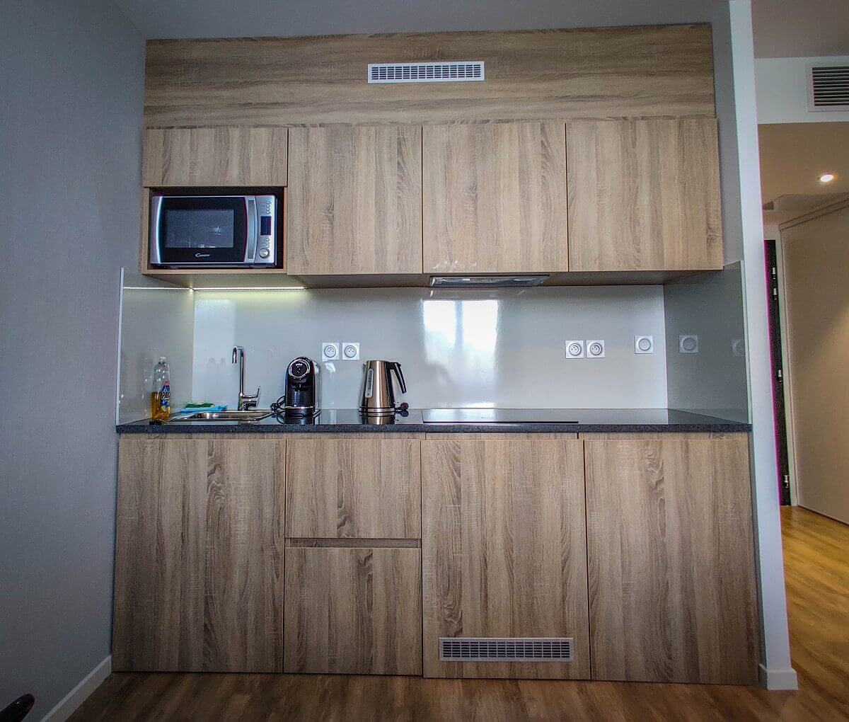 Kitchen Detailed picture of the kitchenette in the Stay city hotel with kettle and coffee machine