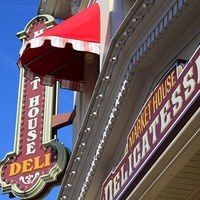 Restaurant Market House Deli
